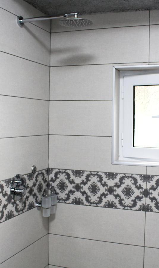 2V1 - Blloku Bkt Apartman Tirana Kültér fotó